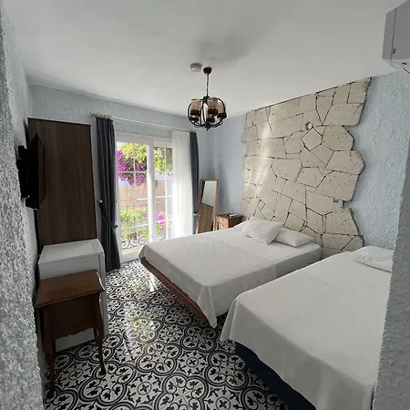 Ξενοδοχείο Veria 2*