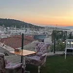 فندق Veria