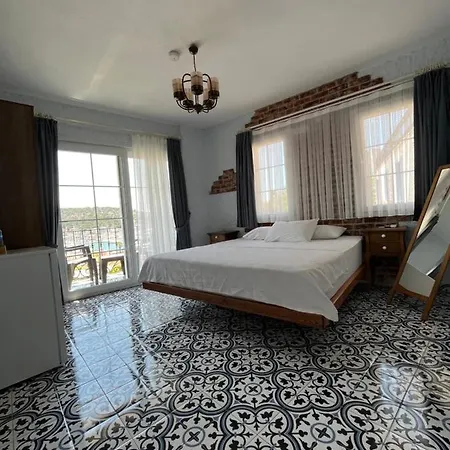 Veria Hotell Çeşme