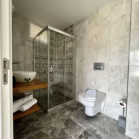 Veria Отель Кешме