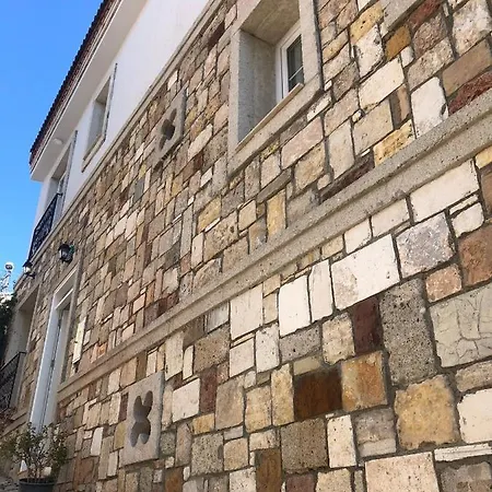 Отель Veria Кешме